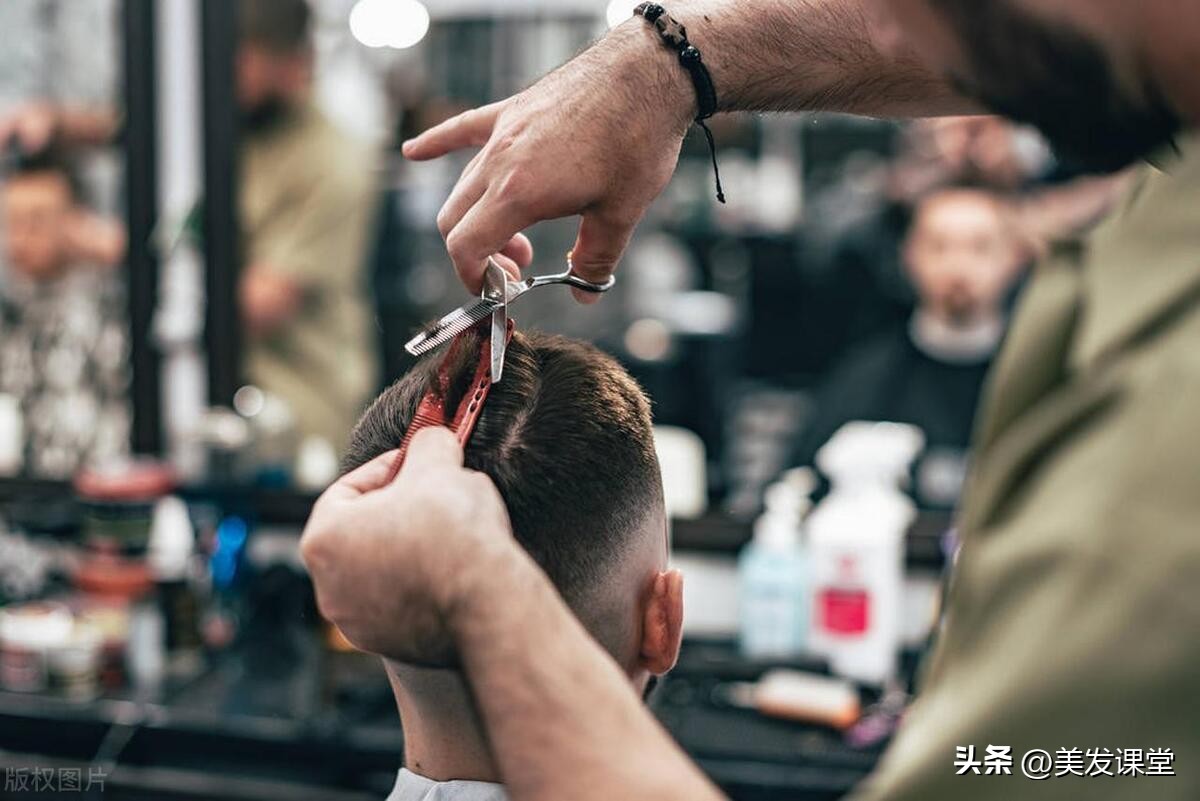 头发剪丑了不能怪托尼老师,头发被托尼剪得丑怎么办