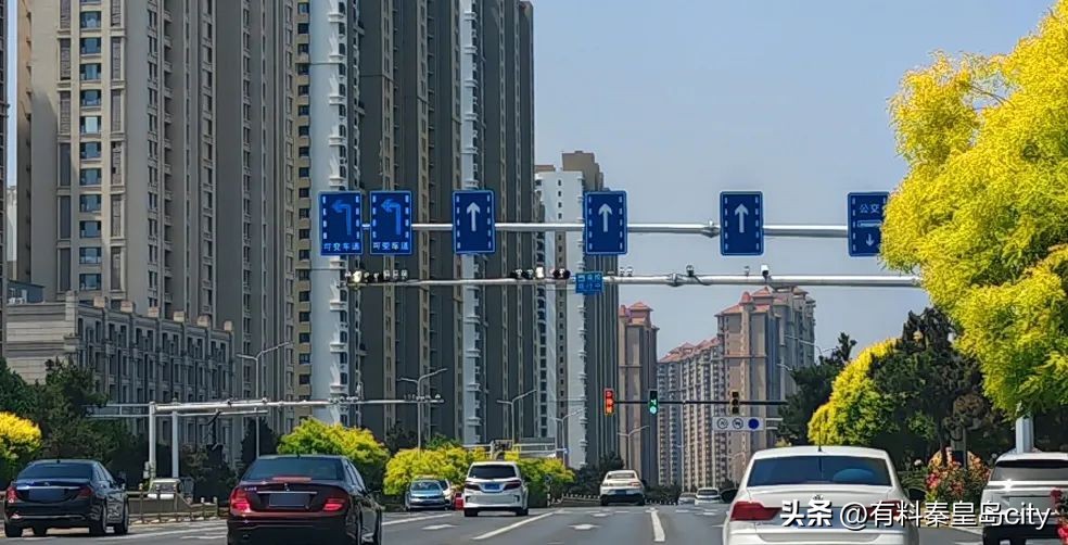 秦皇岛河北大街文化路怎么右转,秦皇岛河北大街辅路可以右拐吗