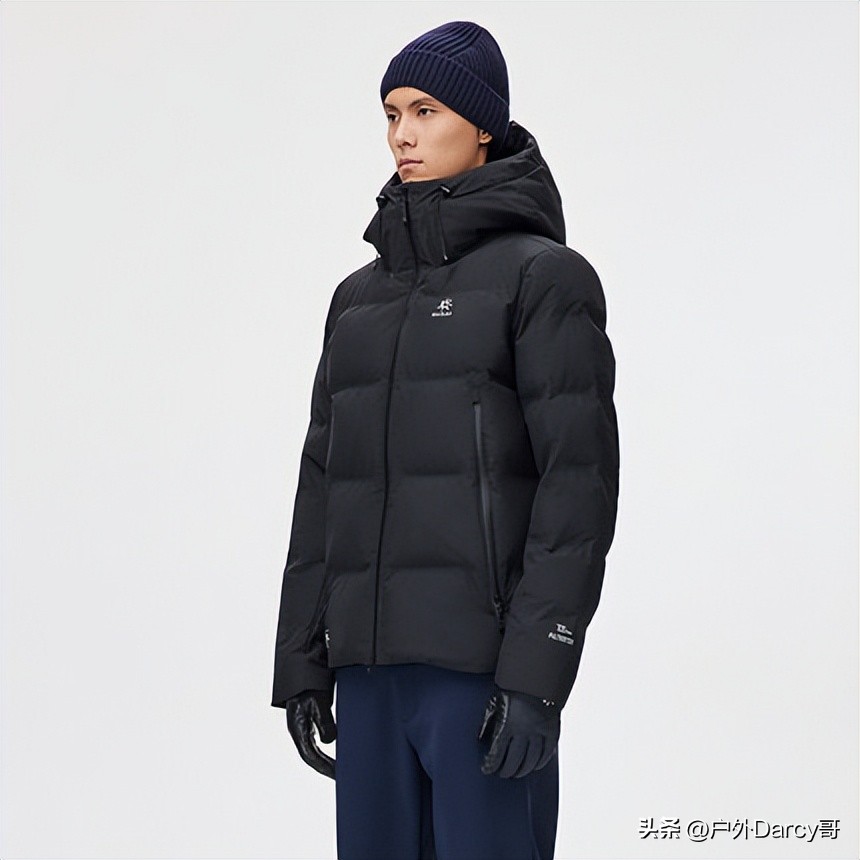 国产潮牌羽绒服性价比高的品牌,国产羽绒服性价比高的品牌君羽