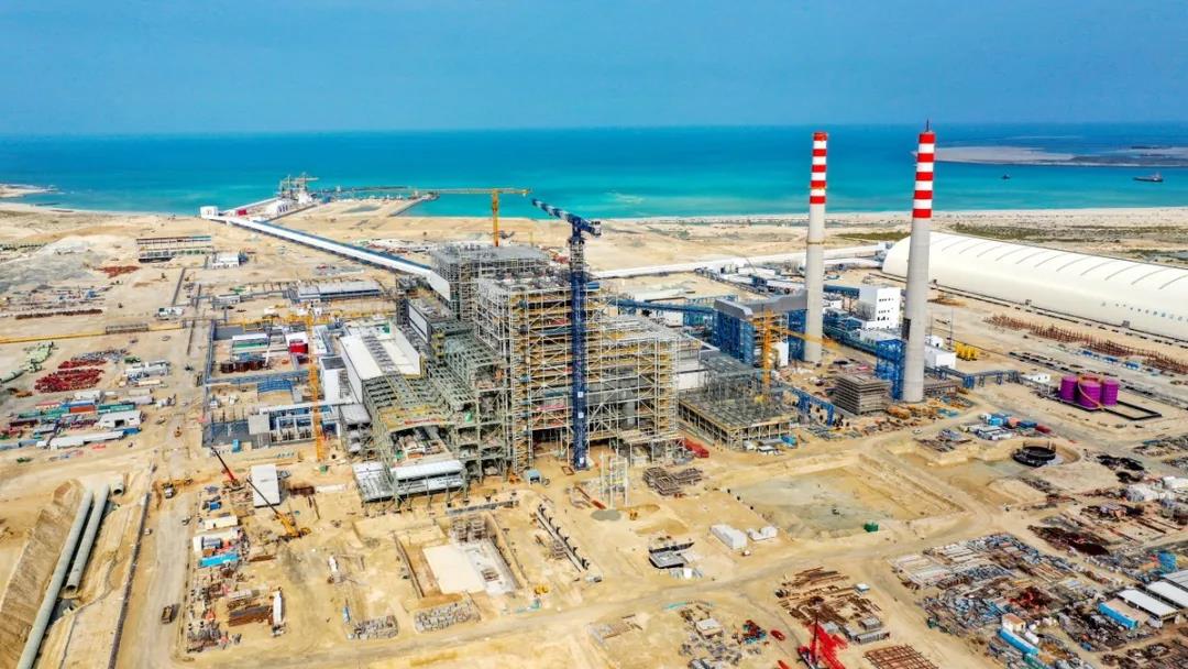 阿联酋基础建设,阿联酋的优势与劣势