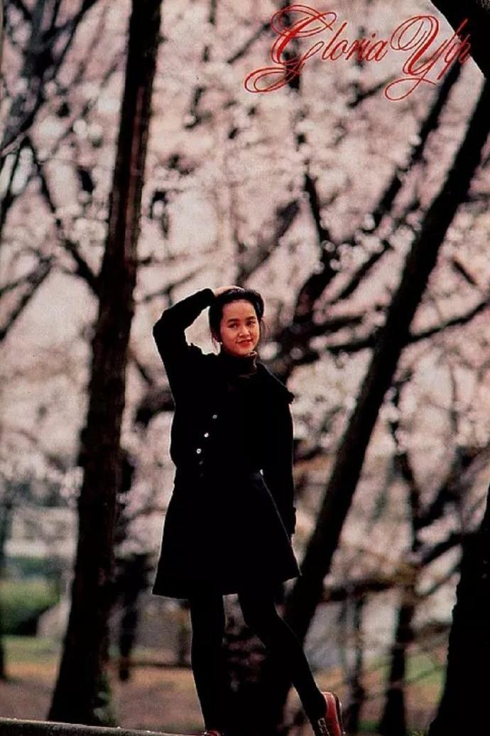 浪漫复古港风穿搭女,经典港风穿搭女高级感