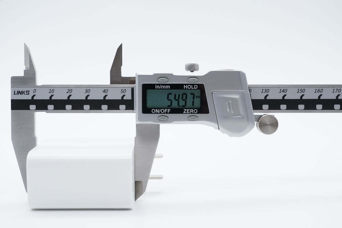 oppoa57原装充电器,oppo充电器67w超级快充有多快