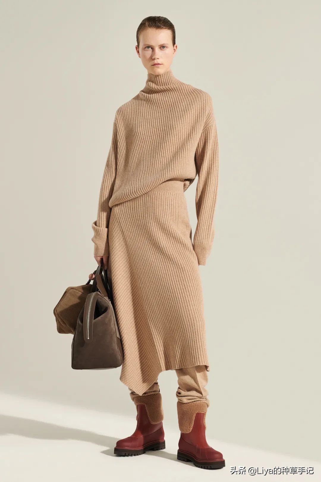 换季穿什么舒适又时髦,冬春换季穿衣搭配