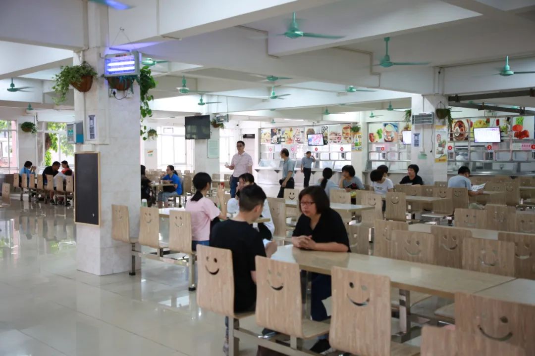 欢迎报读广州市电子商务技工学校,欢迎报读粤东技师学院