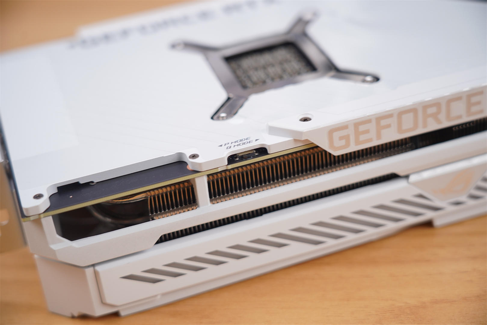 rogz690-a吹雪ddr4,rogz690吹雪d5