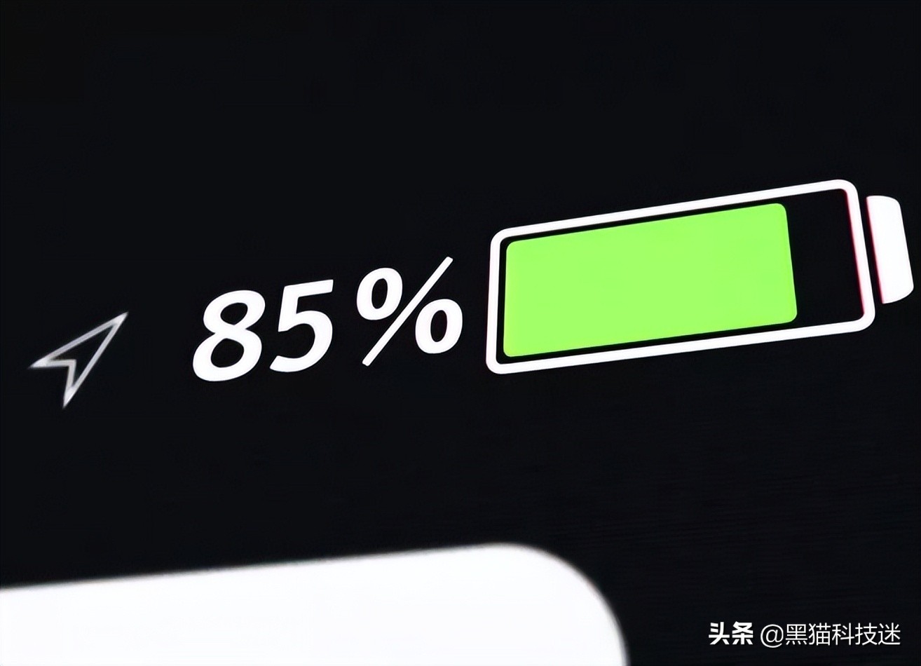 现在手机为什么放弃可拆换电池,手机厂商为啥放弃插孔