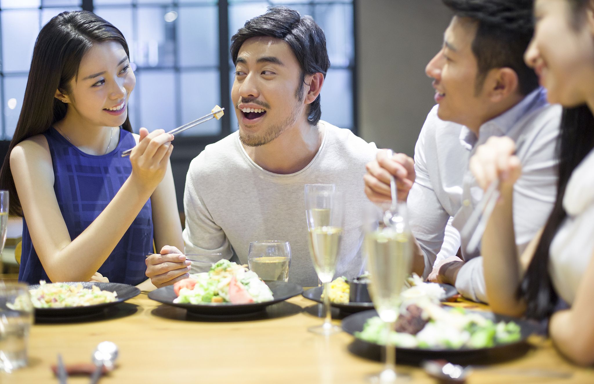 长期不吃晚饭来养生的人,不吃晚餐的人身体会怎样