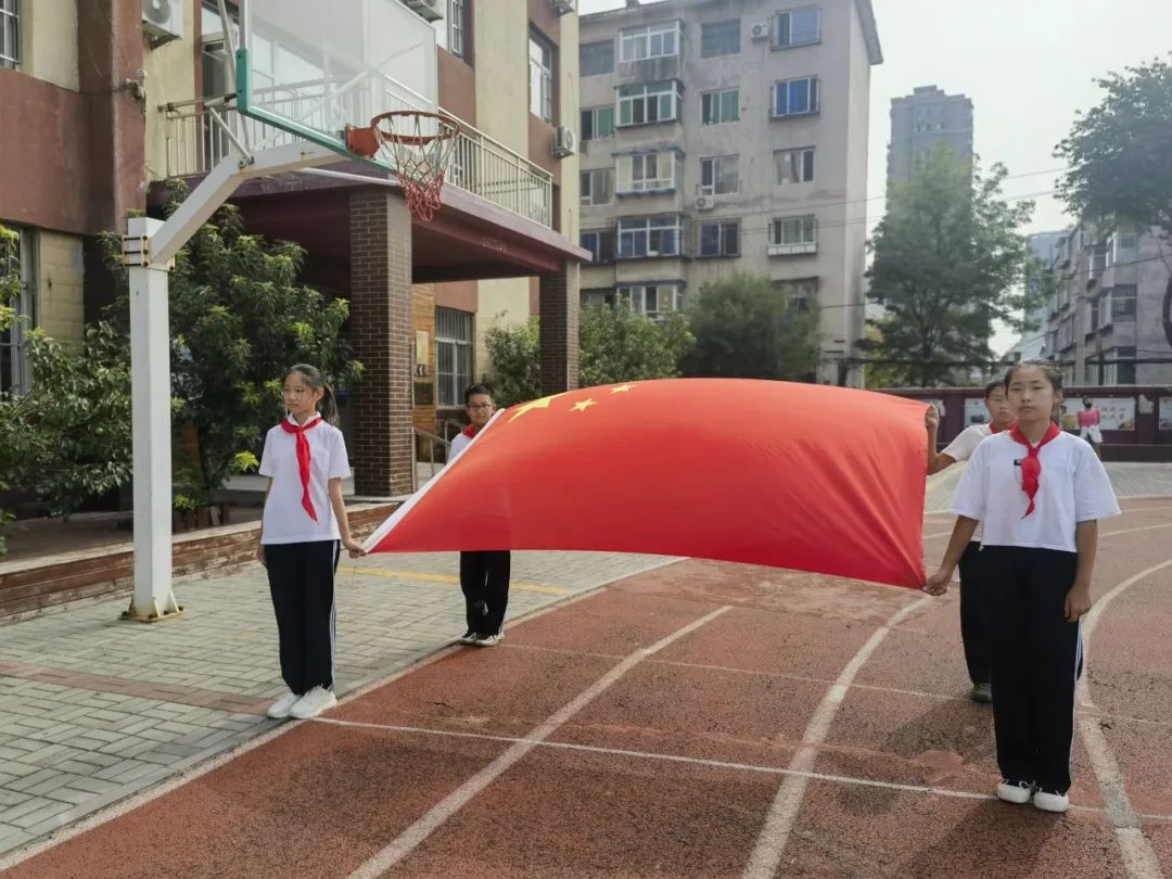 教师节升旗主题活动,教师节主题升旗仪式