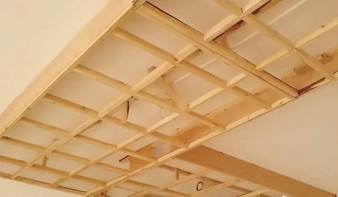 装修客厅吊顶用什么材料最好,吊顶用什么材料既简单又省钱