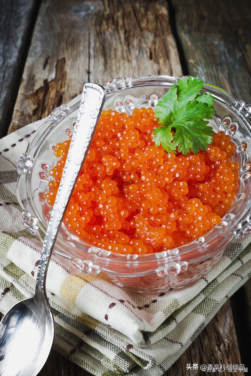 鱼籽怎么做才好吃家常做法,干锅鱼籽的超美味做法