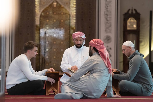 卡塔尔花2000亿打造城市,卡塔尔花了2000亿美元吗