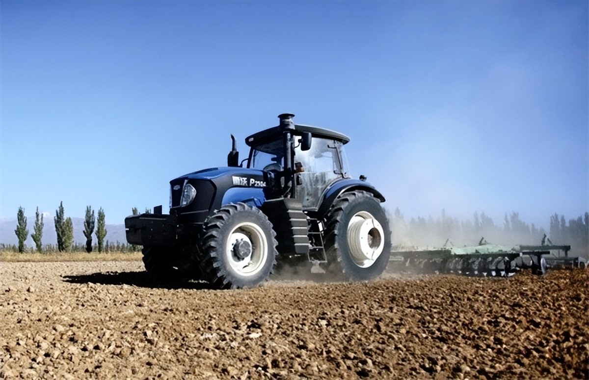 中国拖拉机与日本拖拉机对比,拖拉机走下坡路