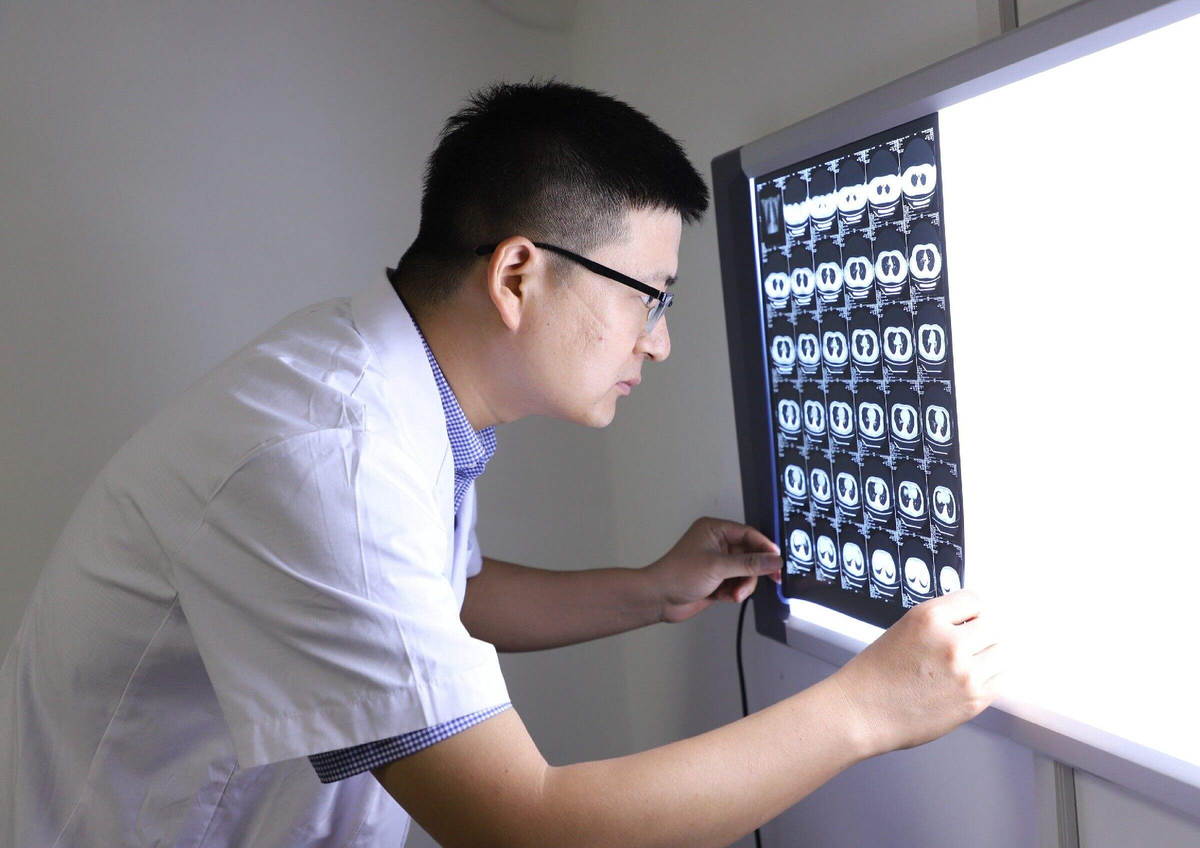 “西医不落后，中医做最强”｜郑州市中医院ICU二病区为救治呼吸急危重症患者贡献中医药力量