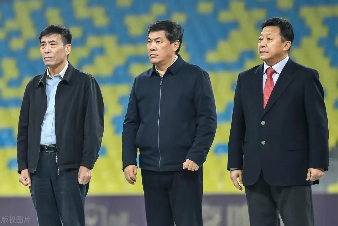 前国脚炮轰足协,国安球迷炮轰足协完整视频