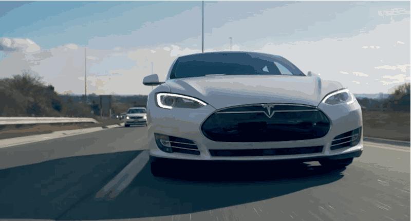 雨后车上的水渍需要清理吗,车上有积雪要不要及时清理