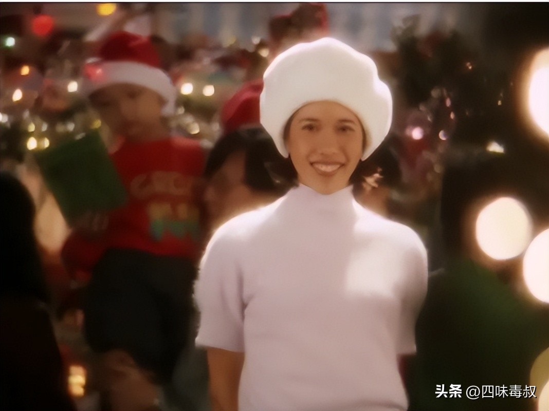 以另一个角度看,《食神》是无厘头版的《简爱》