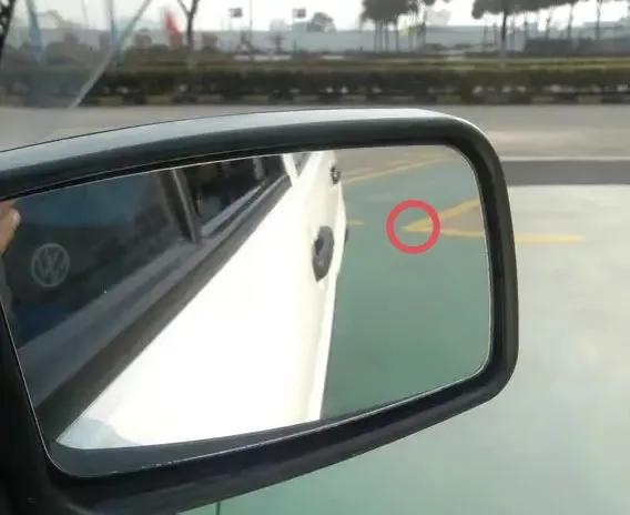 一分钟学会倒车入库技巧,科目二右倒车入库一分钟学会点位