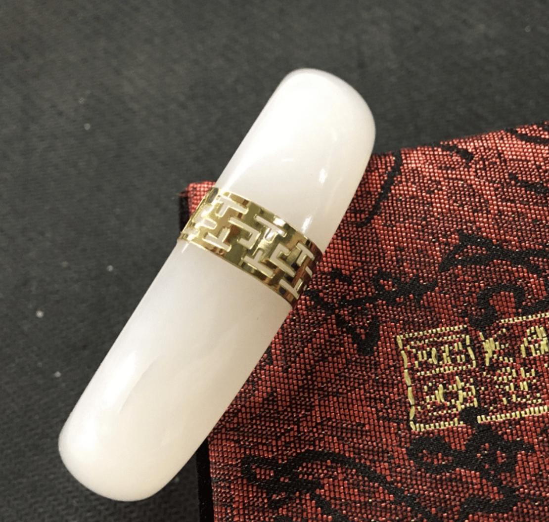 玉手镯裂了怎么修补视频,玉手镯破损去哪里修