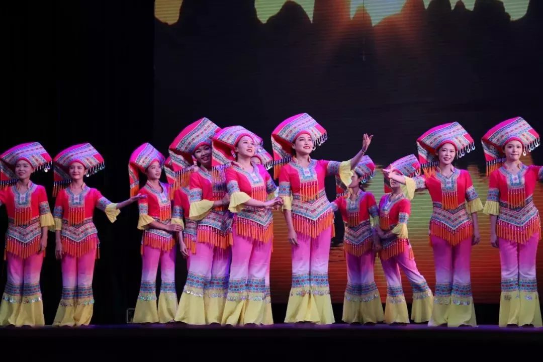 甘美兰音乐流行于哪些地区,甘美兰印尼