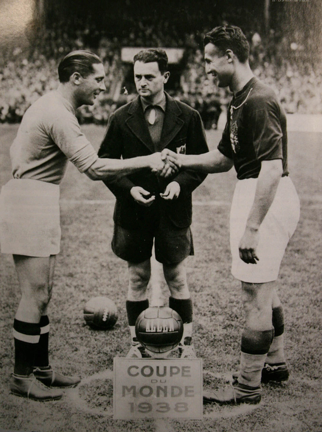 2002年世界杯冠军是哪个国家,哪些国家获得过足球世界杯冠军