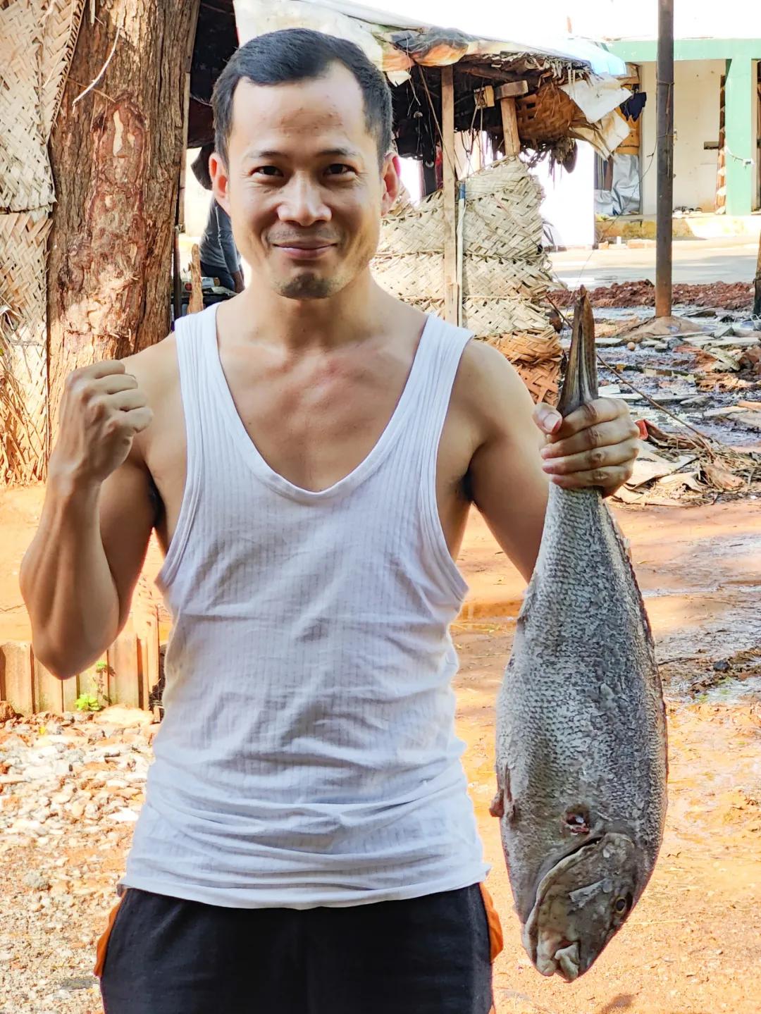 集中营六记,集中营逃亡7年