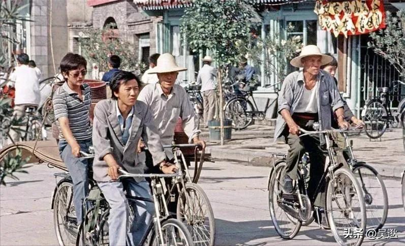 凤凰牌旧自行车值多少钱一辆,80年代的凤凰自行车收藏价值高吗