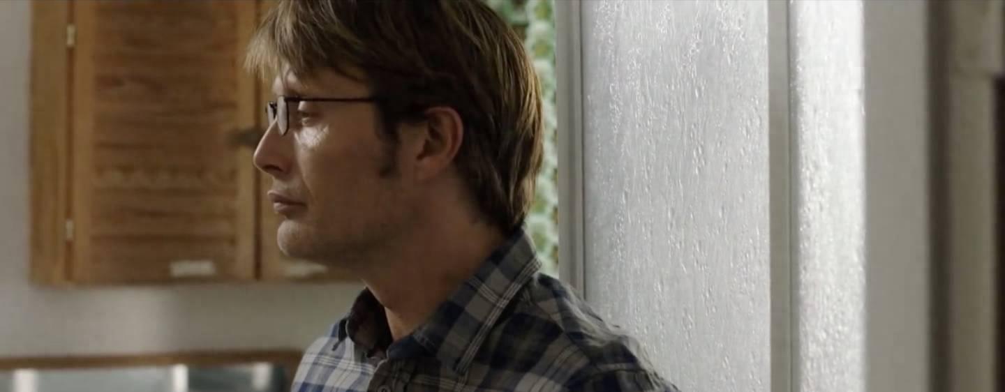 “幼儿园小朋友创可贴实验”揭露当下荒诞社会真相！