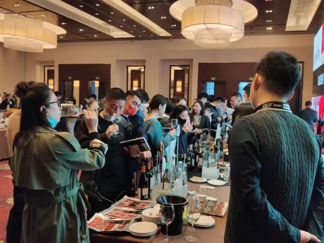 中国市场上的西班牙红酒,中国葡萄酒市场潜力巨大的原因