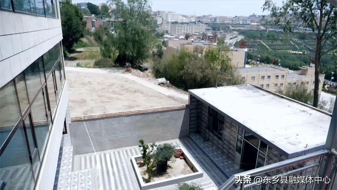 【最美家庭】包法土麦家庭：教育为本艰苦奋斗