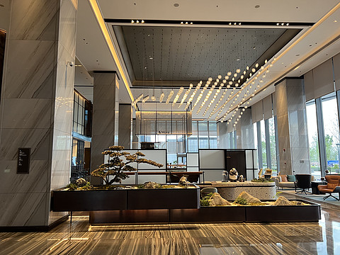 窗含西岭千秋雪成都环球中心雪山,窗含西岭千秋雪魅力成都