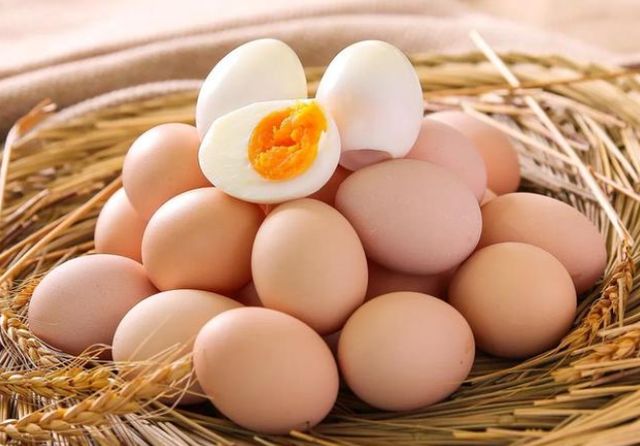 十二岁女孩吃什么让身高长高,10岁女孩身高132吃什么促进长高