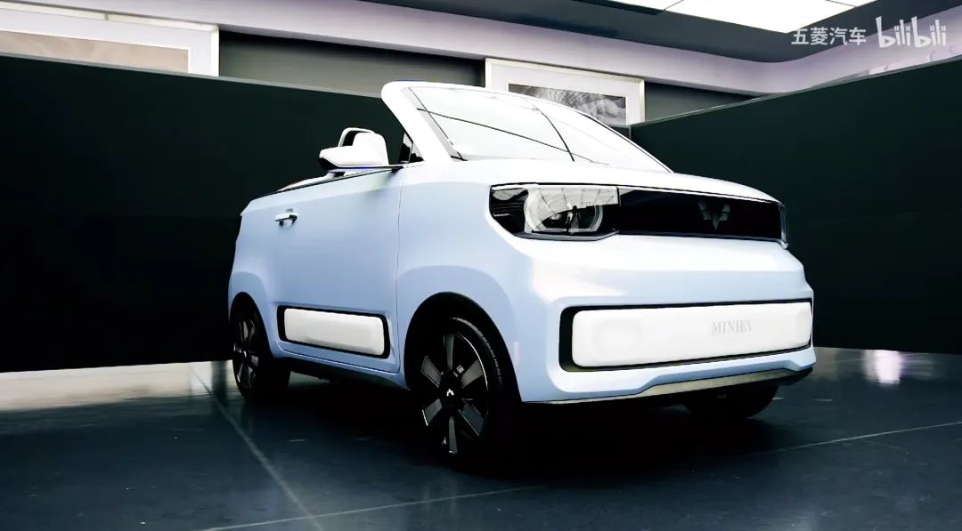 新款五菱宏光mini敞篷上市时间,五菱宏光MINI敞篷版实车曝光