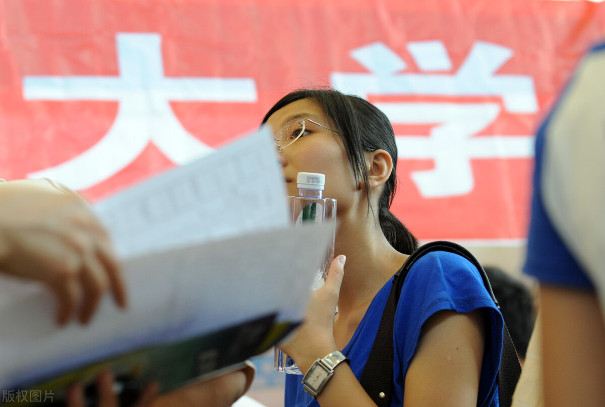 大学生考教师资格证书有什么用,大学生考教师资格证有什么好处