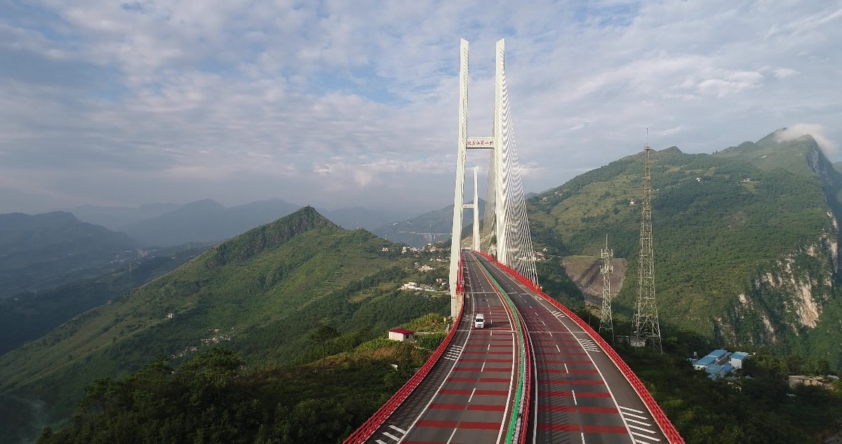 以上帝的视角看世界,上帝视角看贵州桥梁