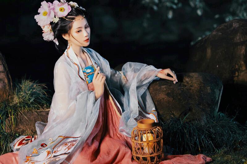 五行属水起名大全男,虎年起名男孩既有山又有水的名字