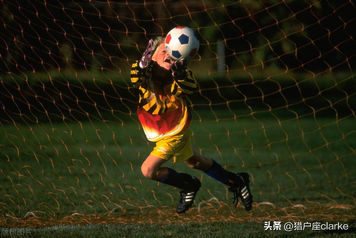 五种运动镜头的拍摄技巧,怎么拍出有力量感的动作