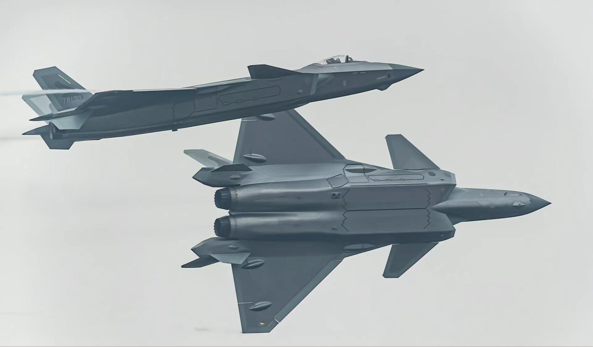 歼20战斗机有换发动机没,歼20换了国产发动机吗