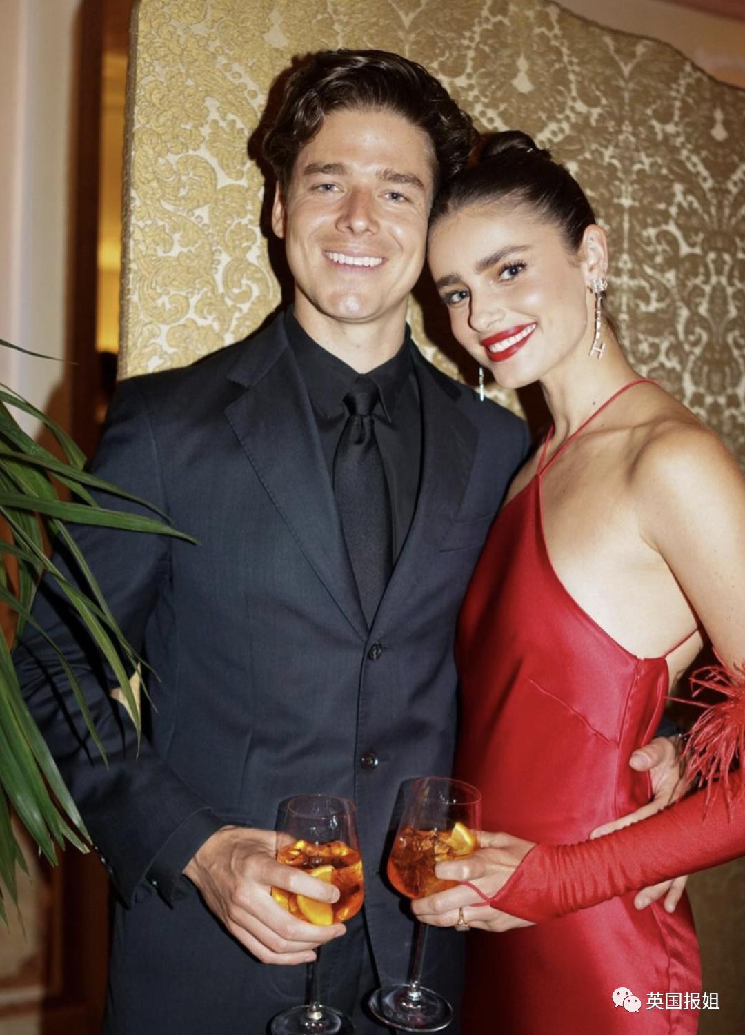 维密超模笑容甜美,维密甜美超模与英国贵公子结婚