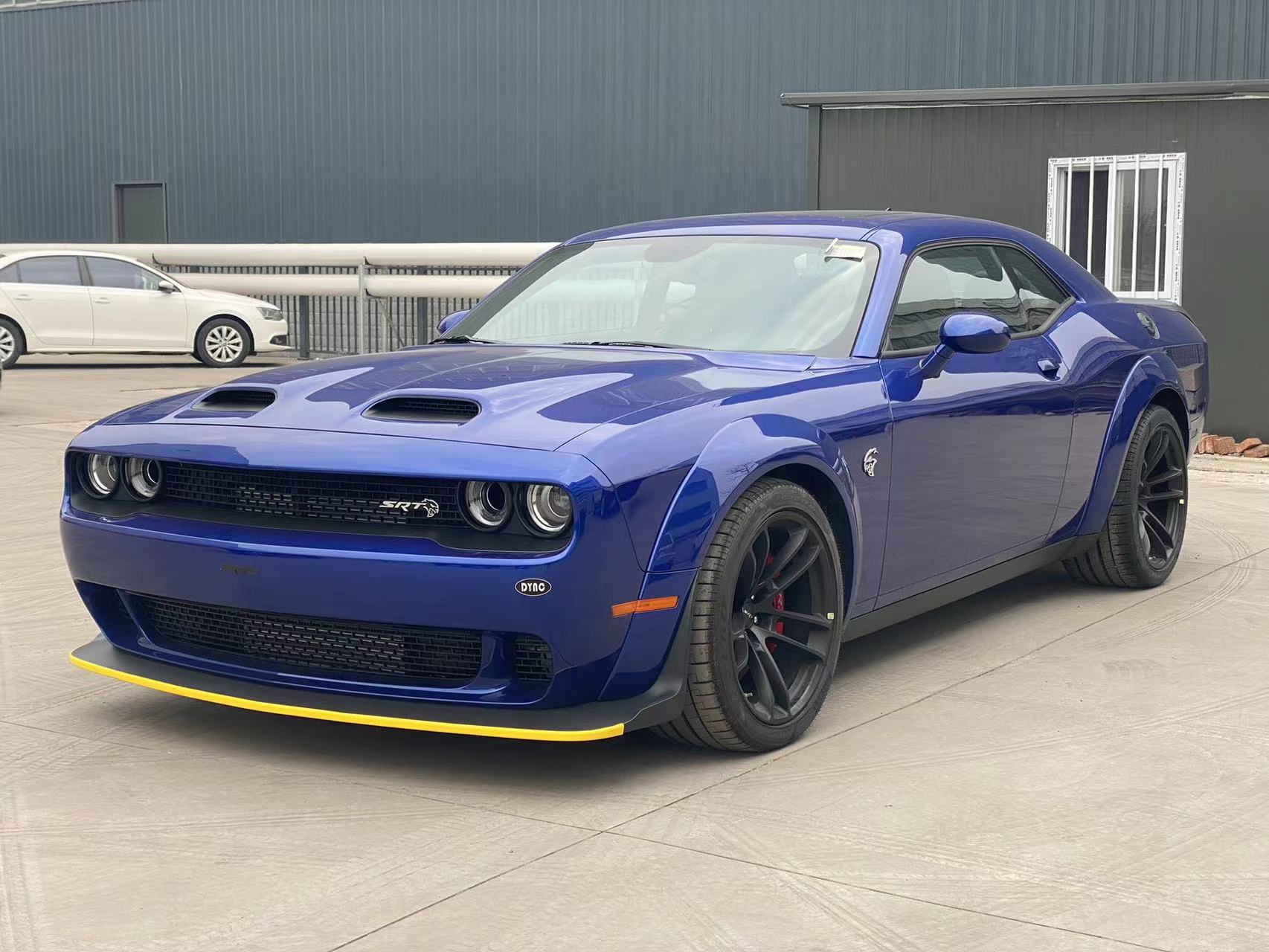 1800匹地狱猫,道奇地狱猫挑战者717马力