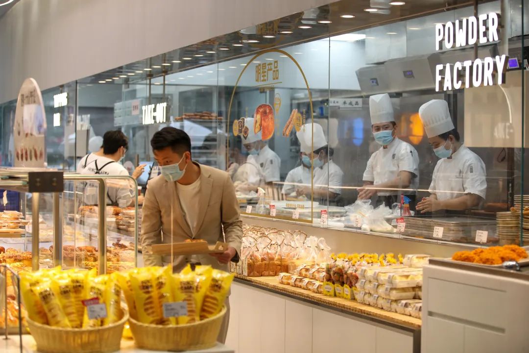 来到深圳宝安区可以去哪逛一逛,深圳哪个商圈最适合逛吃