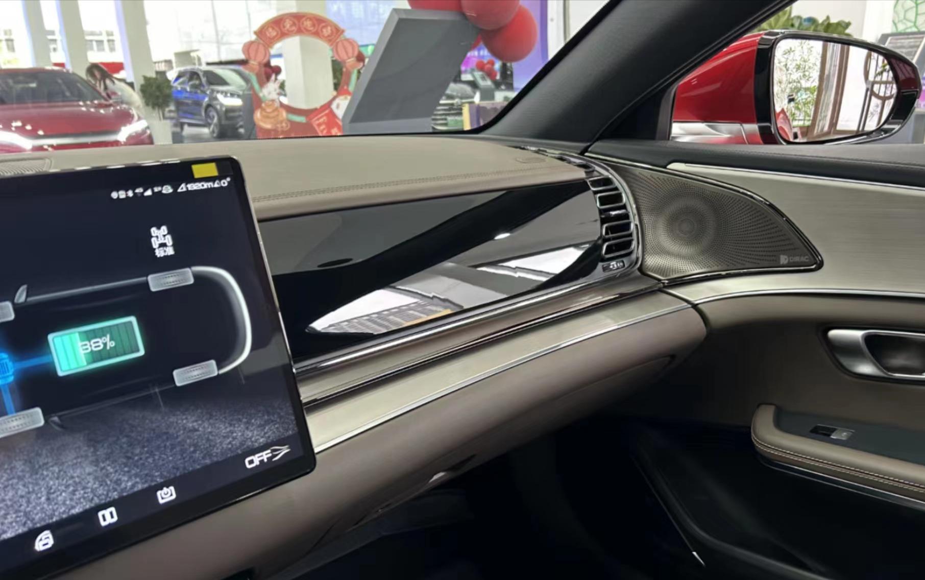 混动车到底是省油还是省钱,混动车又要动力又省油怎么选