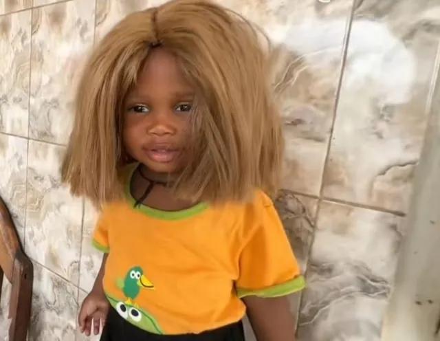 飞哥和武哥顺利抵达非洲，孩子收到礼物很开心！小胃王会喊爷爷了