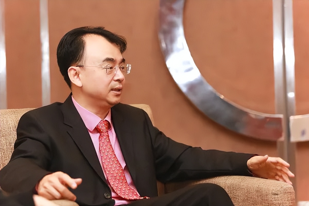 被国人嫌弃!吃老本上瘾的中国“小网站”,凭啥赚走老外36亿?