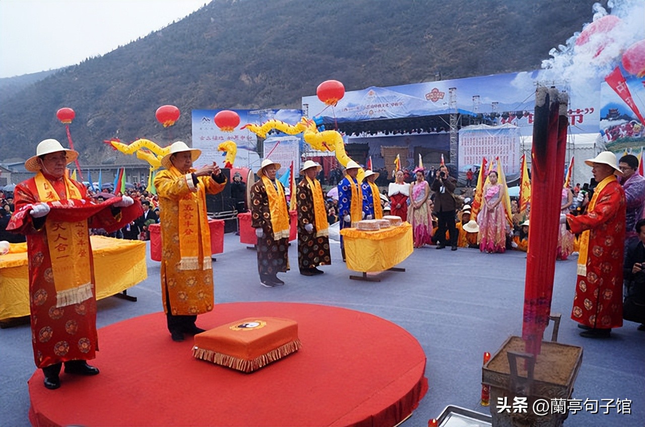 2023年二月初一祝福词,2023年初一祝福语大全简短10个字