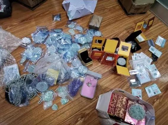 翡翠杀猪盘,抢翡翠骗局杀猪盘