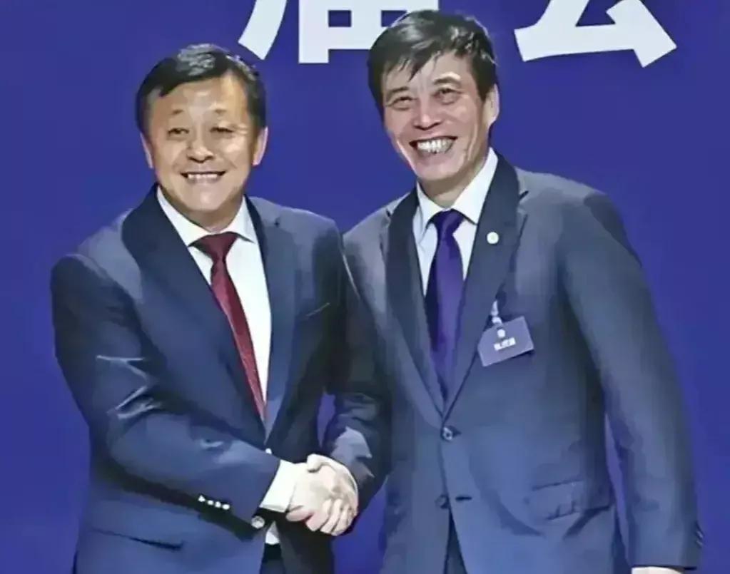 国足从“海参门”到“打牌门”:陈戌源天天打牌,队员与教练打架