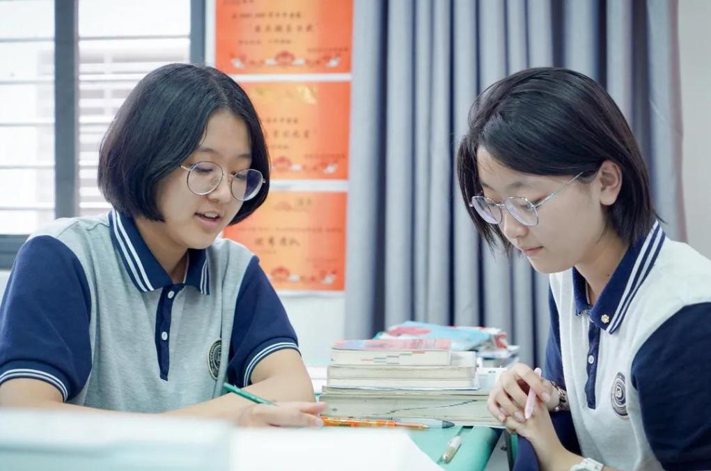 百日誓师女生高考分数,百日誓师女孩高考成绩怎么样