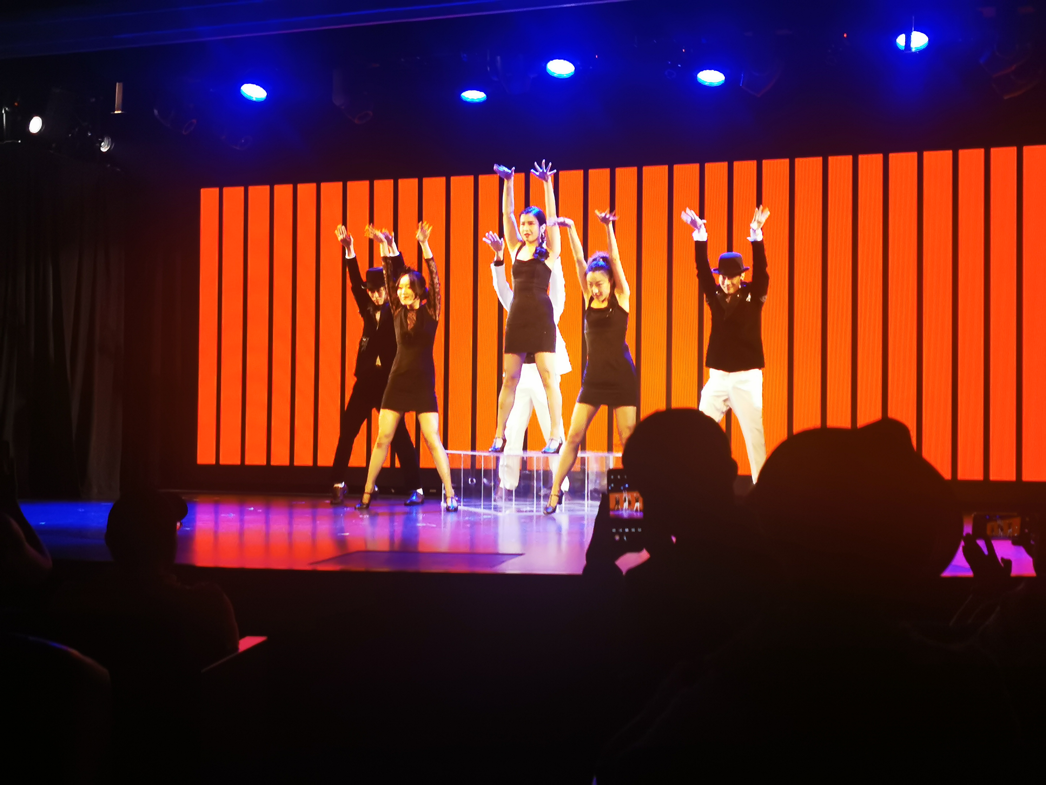 千万别轻易选择邮轮旅行,邮轮旅游最佳选择