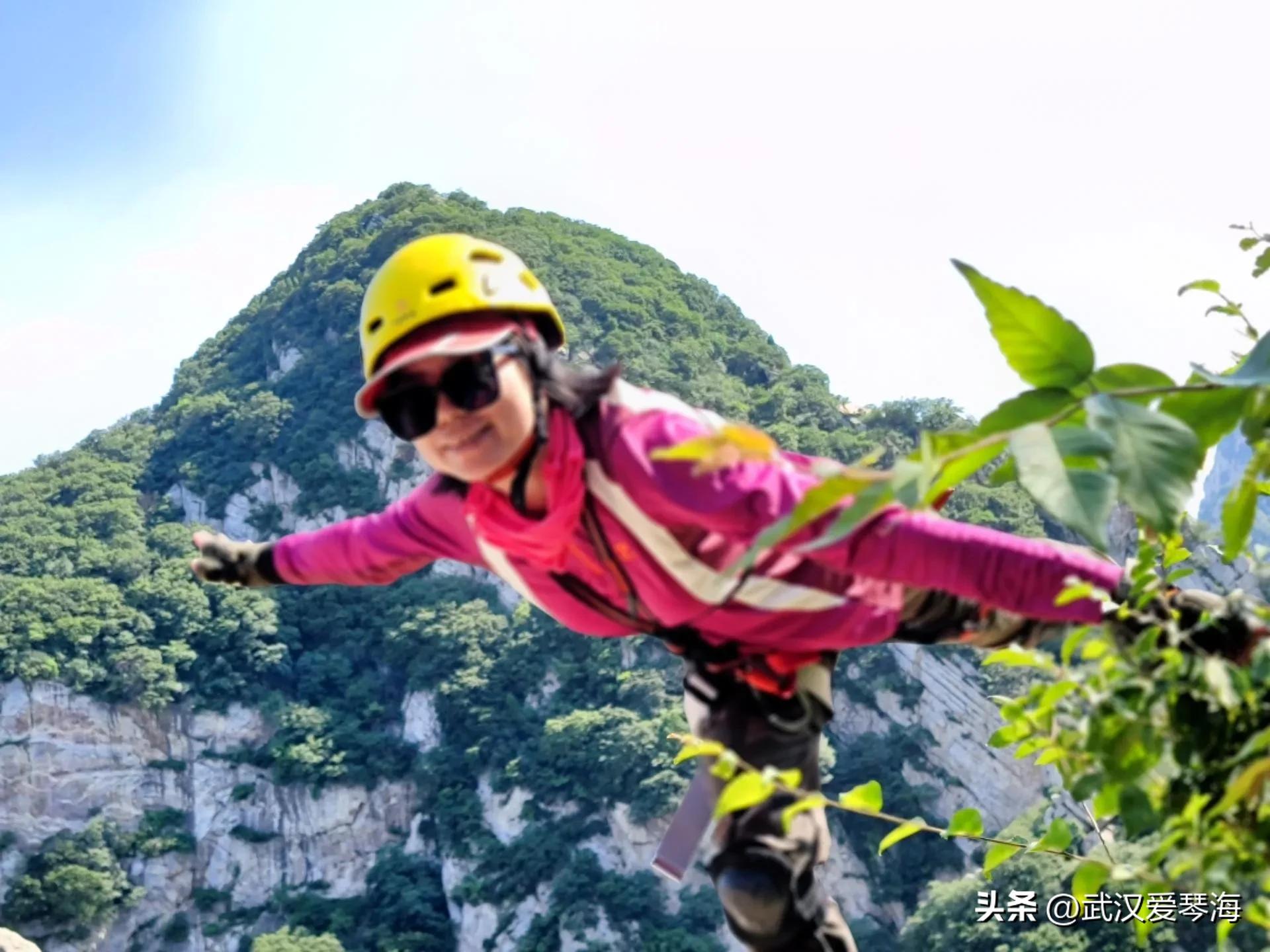 嵩山鱼道鱼脊线全景,嵩山虎头崖攀爬