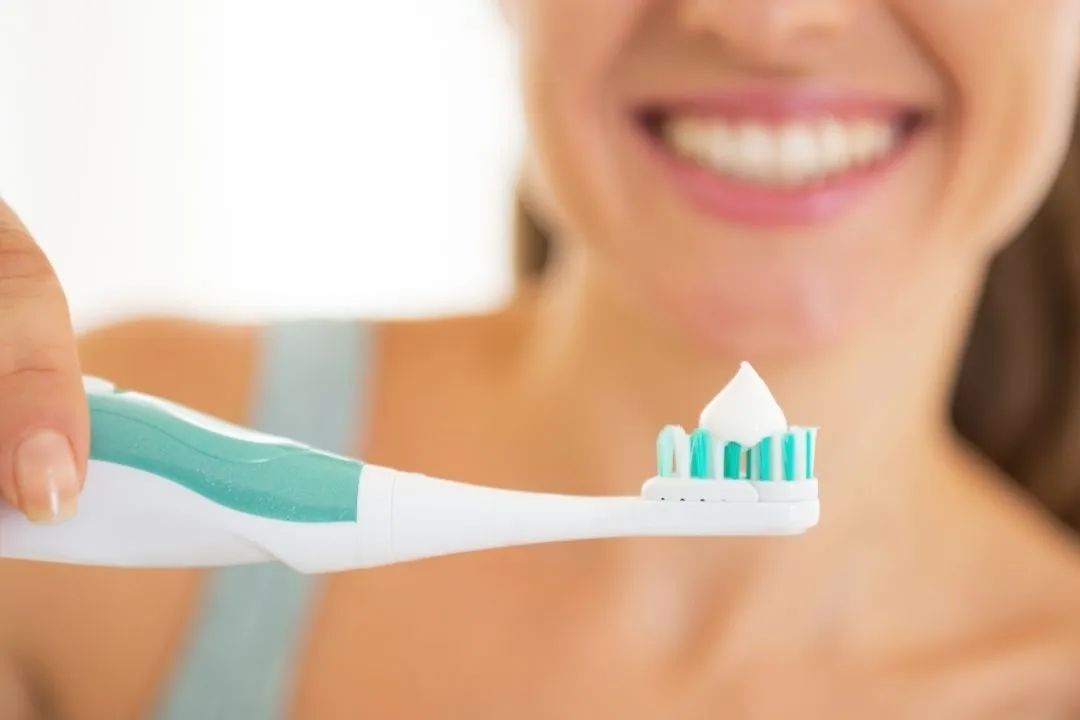 usmile电动牙刷梦幻渐变,usmile电动牙刷ulike